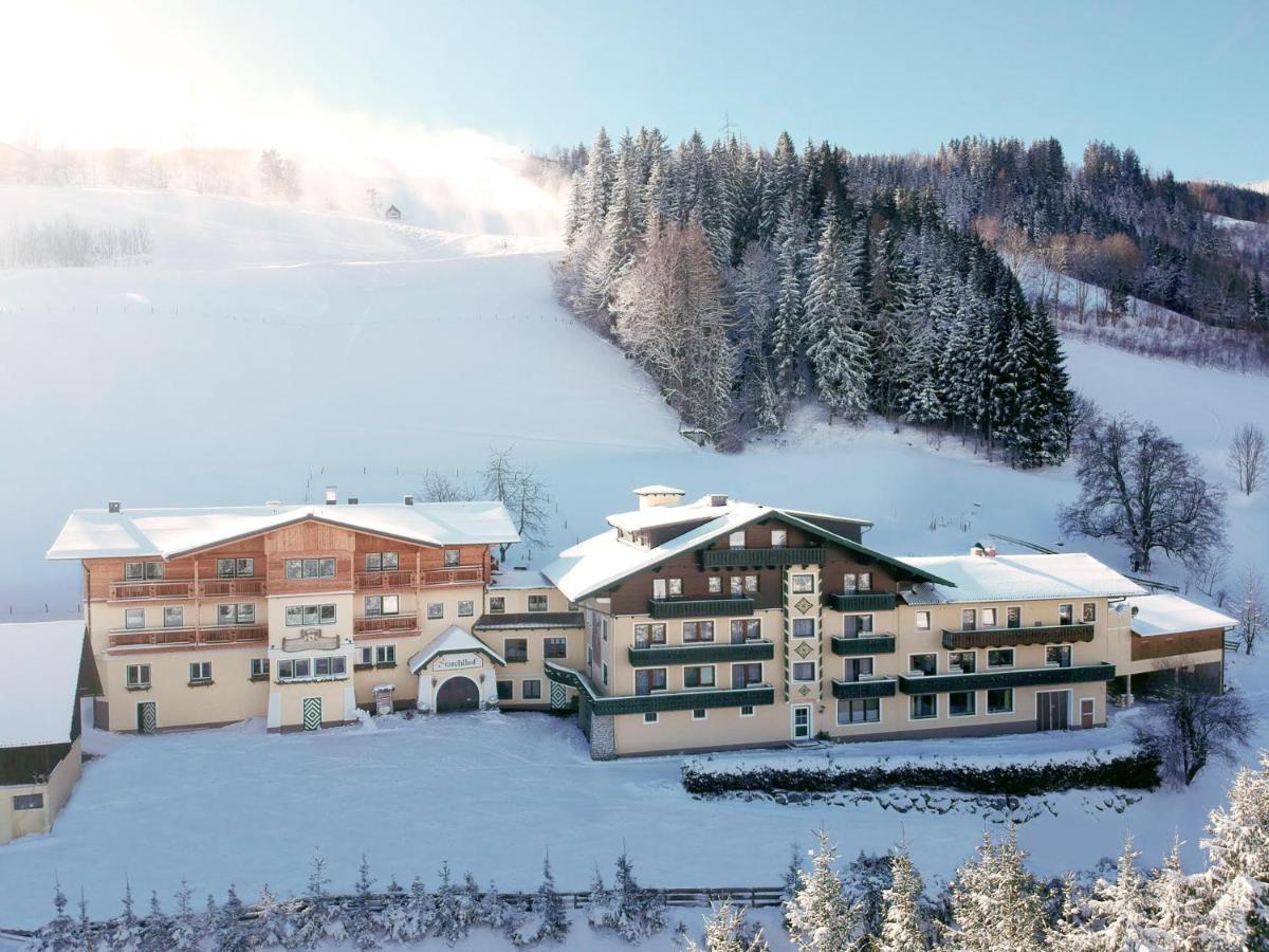 Hotel Starchlhof Шладминг Экстерьер фото